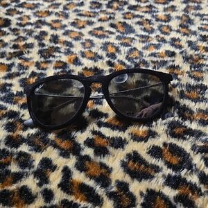 Ray-Ban Black Sunglasses